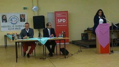 v.li. Peter Friedrich, Zeynel Arslan, Derya Yilderim